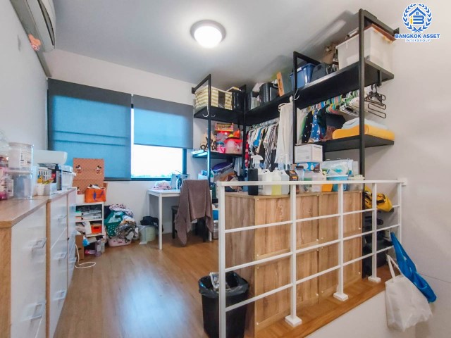 *****ทาวน์เฮ้าส์ 3 ชั้นมือสอง ม.บ้านกลางเมือง ราชพฤกษ์-รัตนาธิเบศร์ บ้านสวงย พร้อมเข้าอยู่ เนื้อที่ 19.1 ตร.ว. ฟังก์ชัน 3 ห้องนอน 3 ห้องน้ำ 2 ที่จอดรถ แถมฟรี !! เครื่องปรับอากาศ 3 เครื่อง, เครื่องทำน้ำอุ่น 2 เครื่อง เชื่อมต่อทั้งถนนงามวงศ์วาน, ถนนรัตนาธิเบศร์, รถไฟฟ้าสายสีม่วง "สถานีบางรักใหญ่"